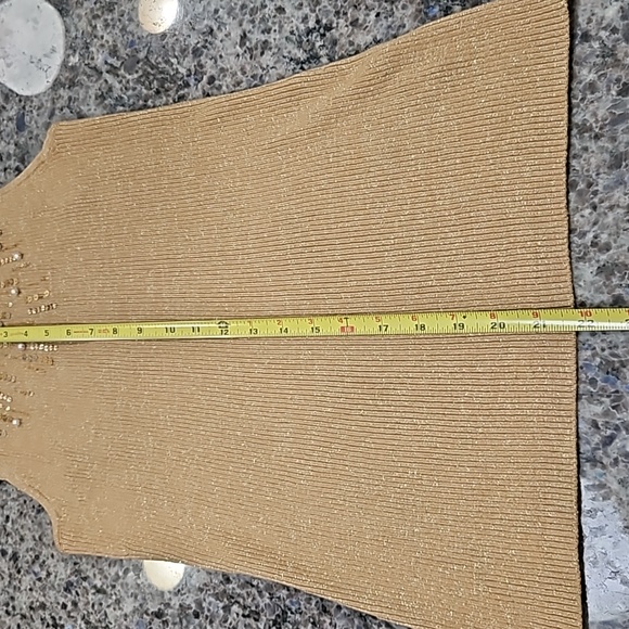 MIDNIGHT VELVET, SZ. L, Gold, Embellished, Ribbed, Tank top. Like new condition! - Picture 10 of 16